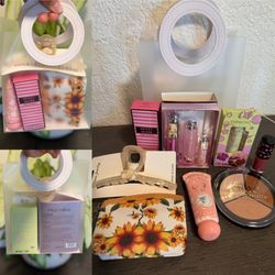 Makeup bag bundle