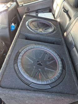 Kicker comp r 12inch subs