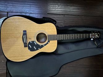 Yamaha guitar FG-402