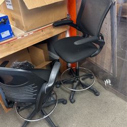 Office Chairs 