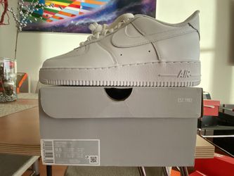 Nike Air Force 1 ‘ 07 Size 9.5