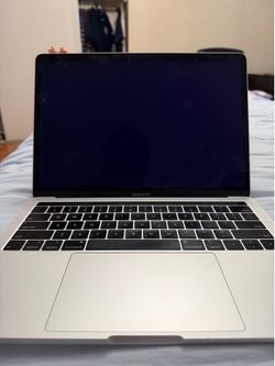 MacBook Pro 13 inch 2019