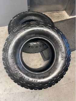 THREE 315/70/R17 BFGOODRICH  THREE TIRES FOR SALE !!!