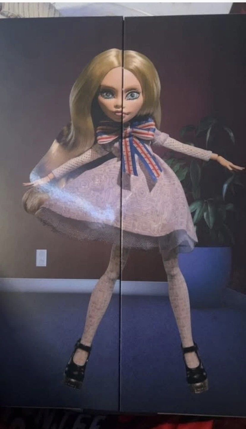 Monster High Skullector
M3GAN Doll