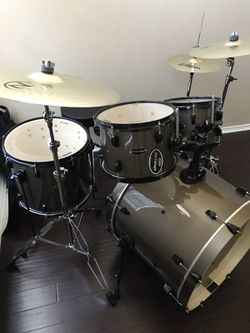 Brand New PDP Drum Set, with all hardware!