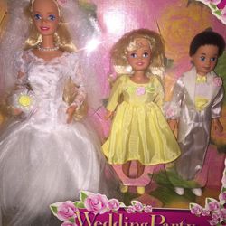Vintage 1994 Wedding Party Barbie