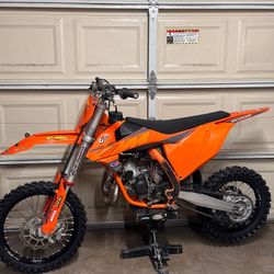 2022 KTM SX 85