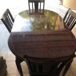 Wooden Dining Table w/ Cushioned Chairs