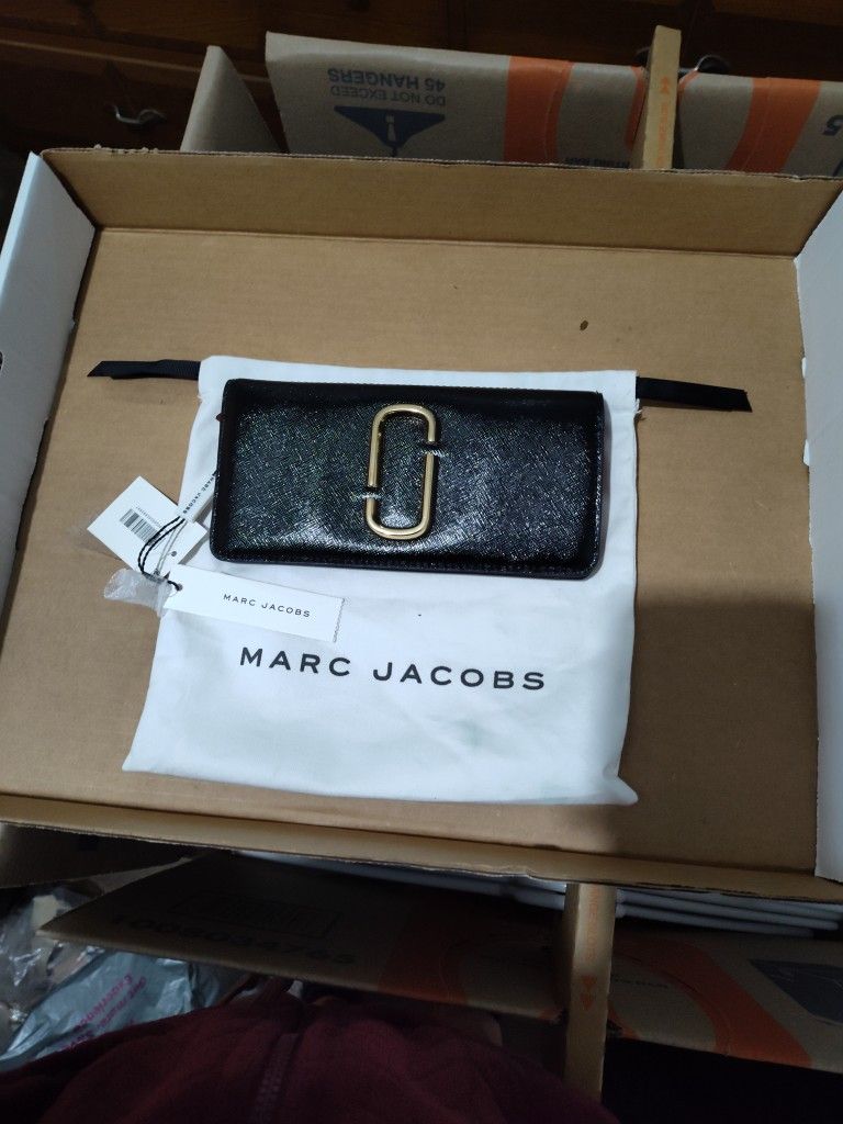 Marc Jacobs Wallet $90 OBO