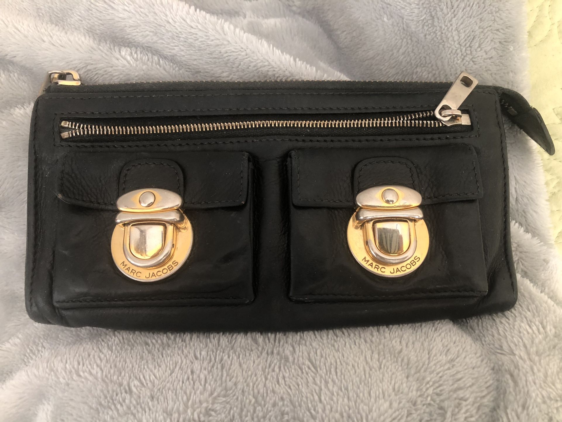 Marc Jacobs wallet