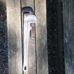 Ridgid 18” Aluminum Pipe Wrench 