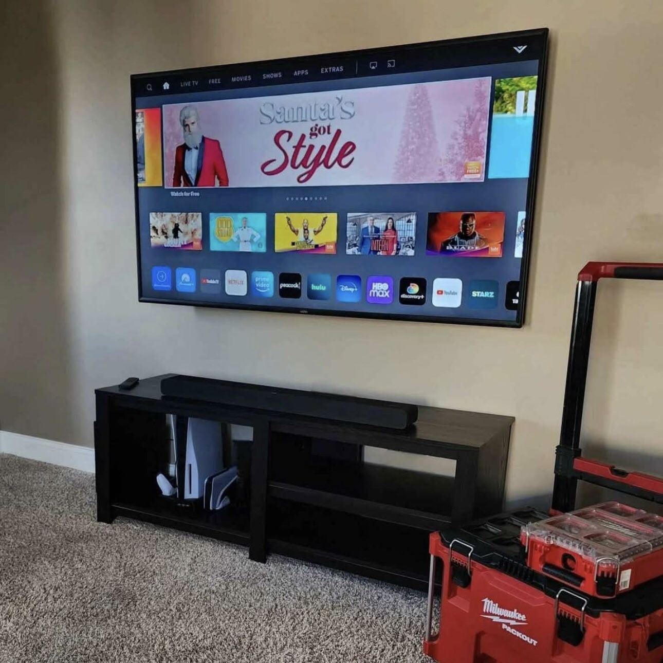 TV MOUNT