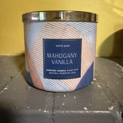 New Bath & Body Works MAHOGANY VANILLA 3 Wick Candle 