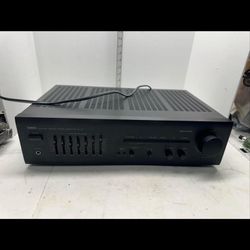 Yamaha Natural Sound Stereo Amplifier AV-70