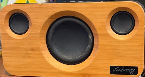 Xinbony bass boom box