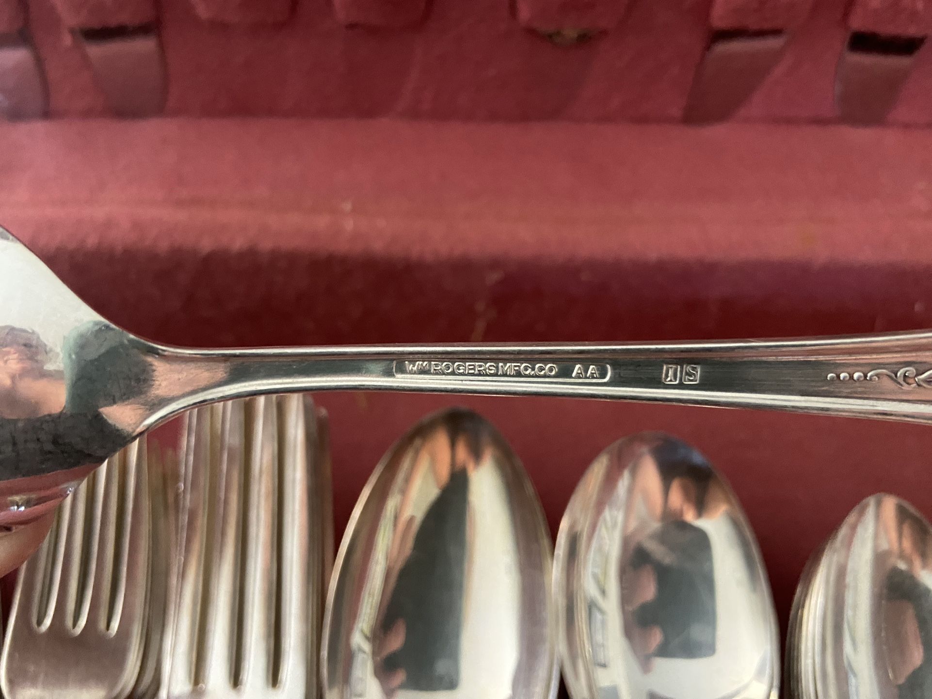 King Edwards Silver Plated Silverware Set w/ Box for Sale in Las Vegas