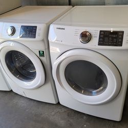 Samsung Front Load Washer And Stackable Gas Dryer Set 