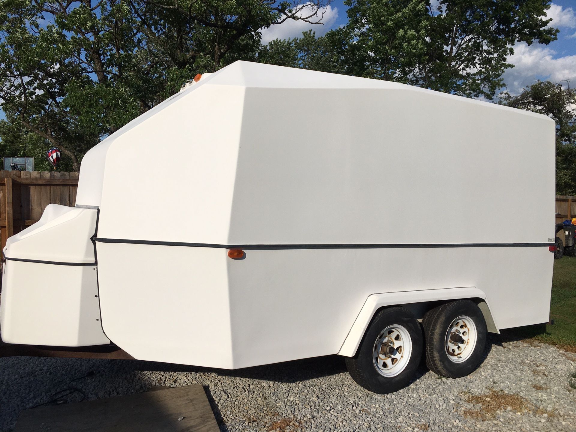 Chariot 7x12 enclosed trailer