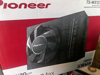 Pioneer Sub With Amp