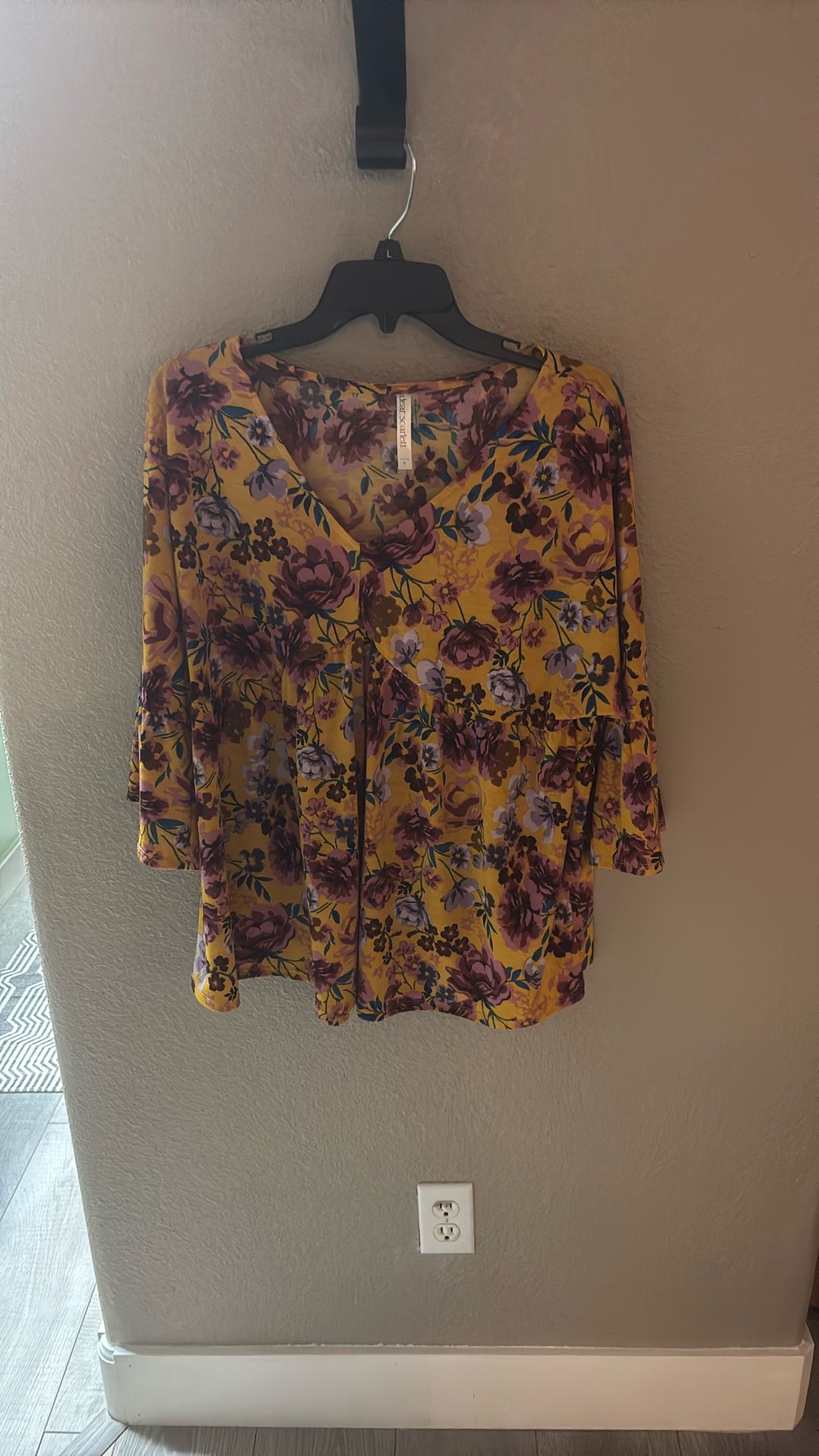Ladies Clothes
