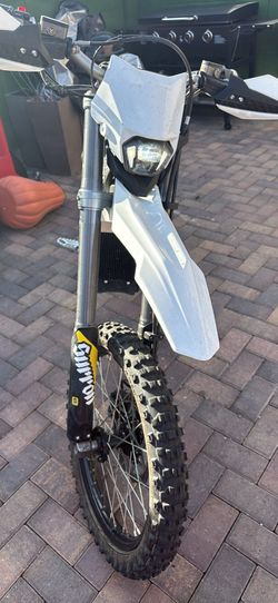 2024 surron ultra bee