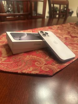 iphone 16 Pro Max , 256GB, White.