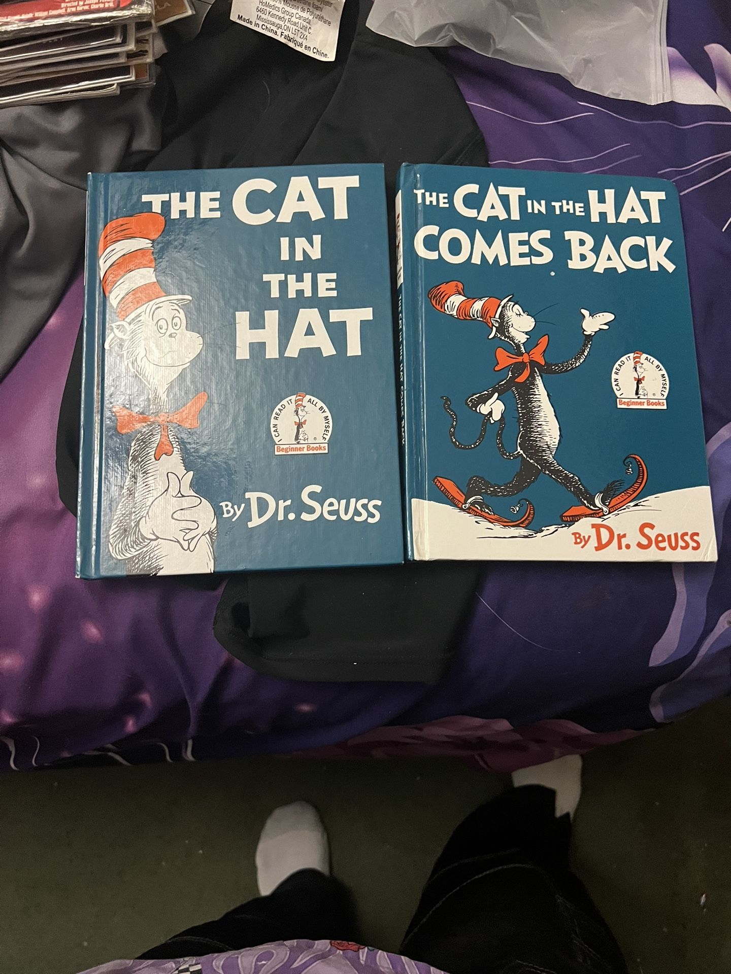 2 Famous Cat In The Hayt Books