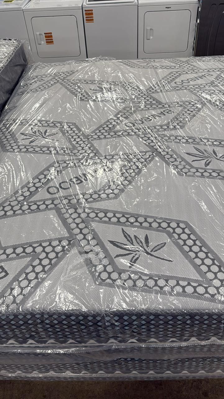 Brand New Luxury Mattress  and  Frame Available For Sale With Home delivery 🚚
