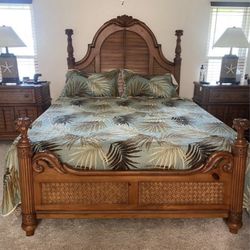 Queen Size Bedroom Set 
