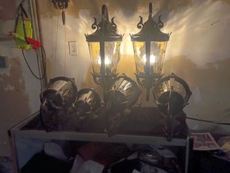 Timberland Casamarseille Vintage outdoor wall lights.