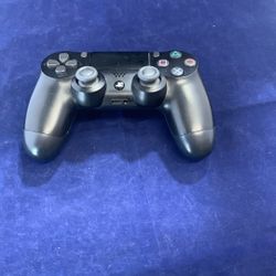 PS4 Controller