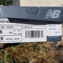 NEW BALANCE GIRLS 6C