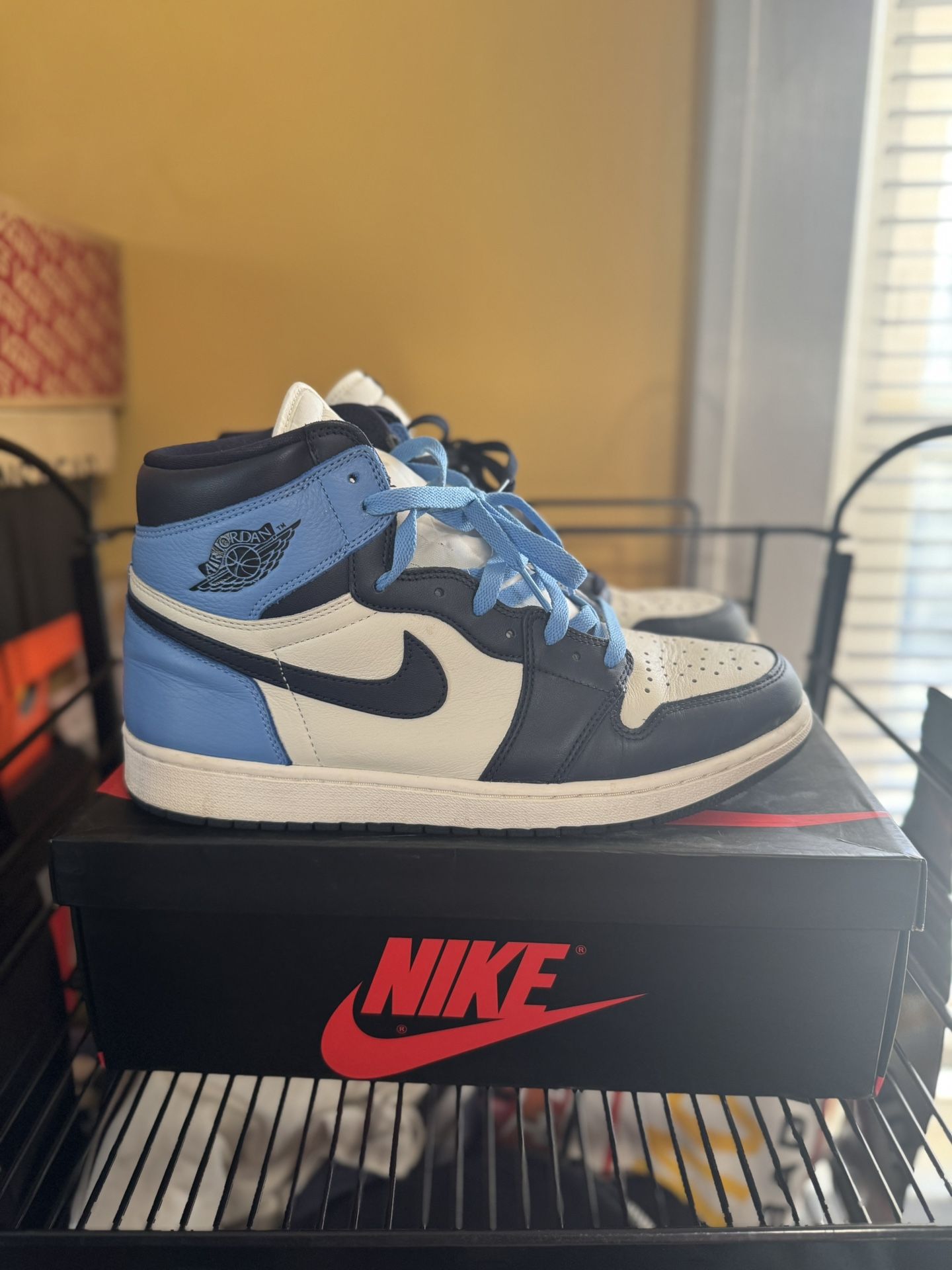 Nike Jordan Retro 1 Obsidian