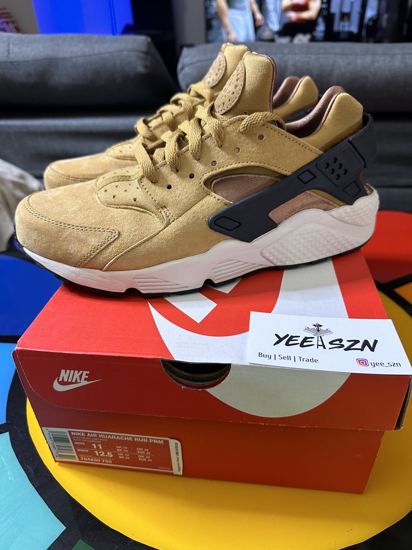 Nike Huarache Wheat Size 11 Used