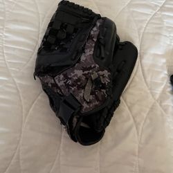 Baseball Gloves Adidas 