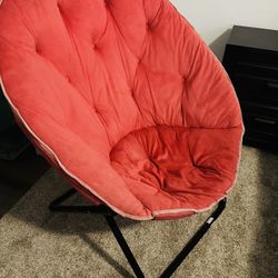 Oversized Saucer Chair Red