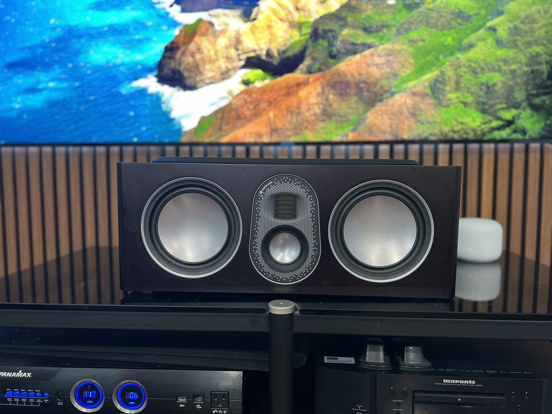 Monitor Audio Gold C250 5G Center Speaker in "Dark Walnut"