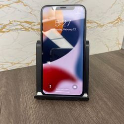 iPhone X 256gb Unlocked iOS 15.3 ID: 8914