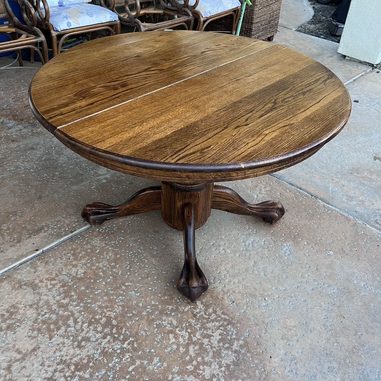 Early 1900’s Handcrafted Round Clawfoot Pedestal Solid Tiger Oak Dining Table