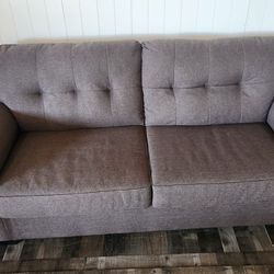 Ashley Sofa couch Loveseat Comfortable and Clean