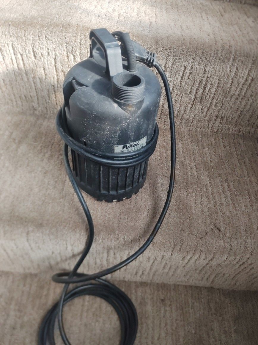 Flotec Submersible Pump Pool Fountain