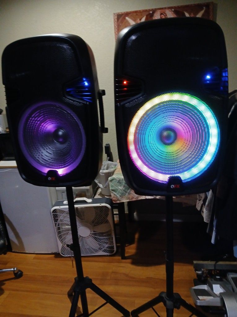 QFX Bluetooth Speakers Two W/ Chargers And Microphones