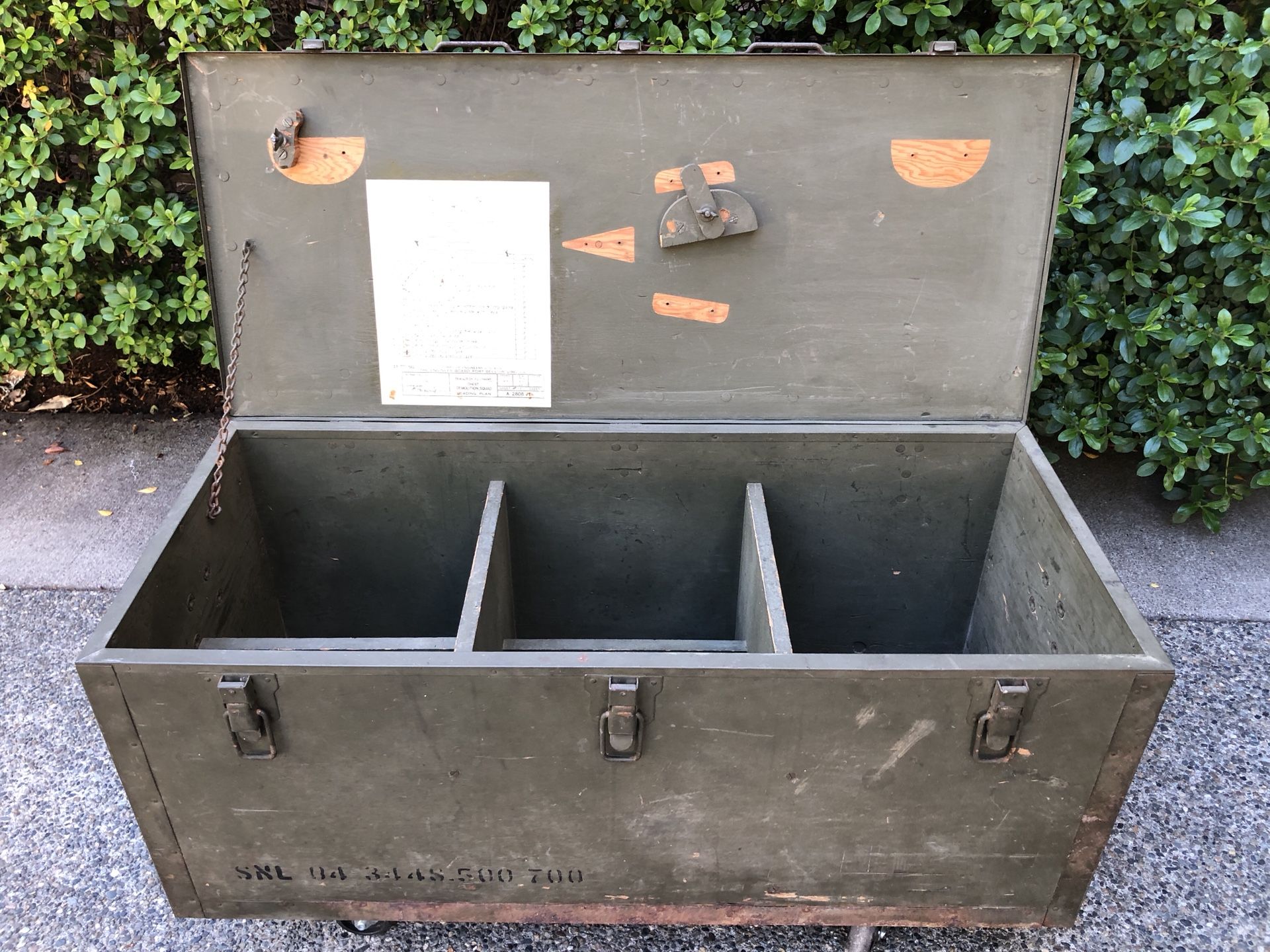Vintage MILITARY 1943 Demolition Squad Chest Trunk U. S. ARMY for