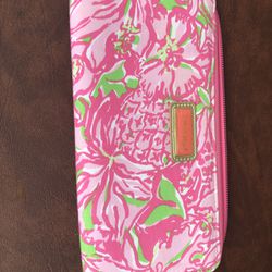 Lilly Pulitzer Wallet/wristlet 