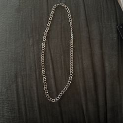 NWO. Unisex Stainless Steel  Cuban Link Chain 