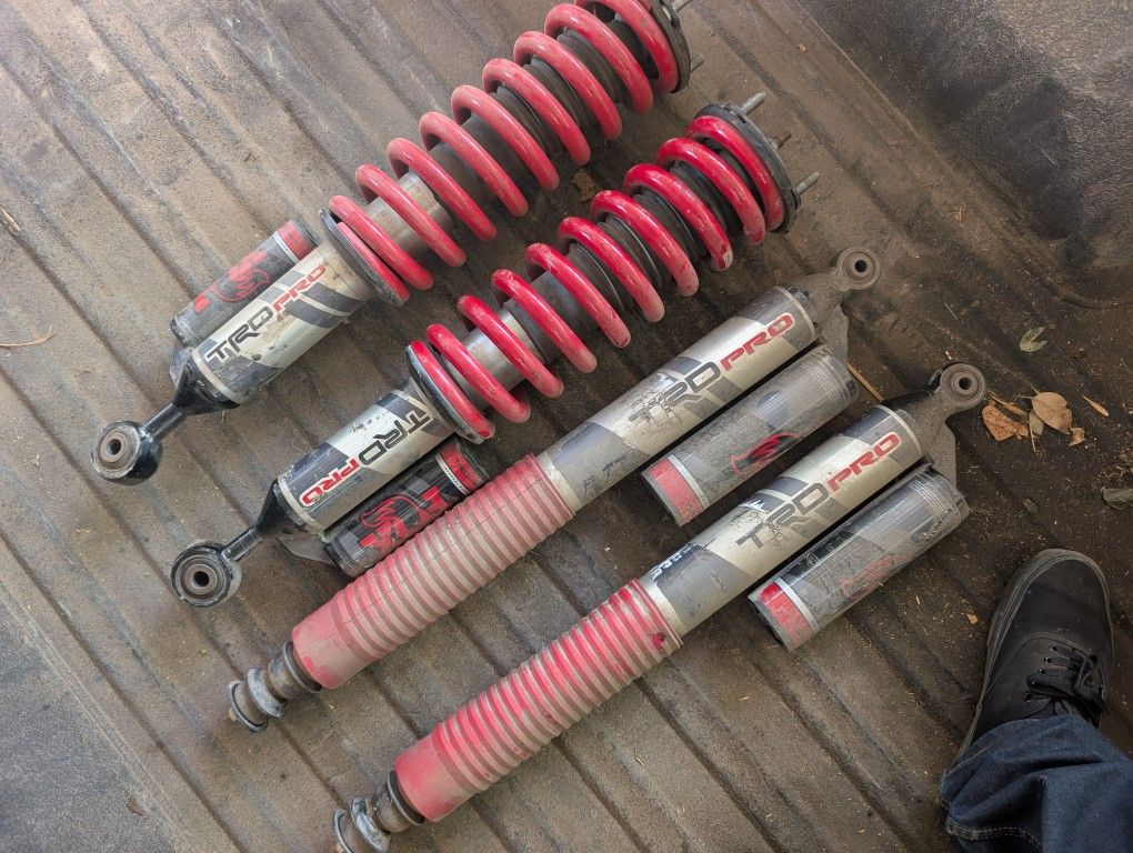 Fox 2.5 With Eibach Springs Toyota Tundra TRD Pro 2019