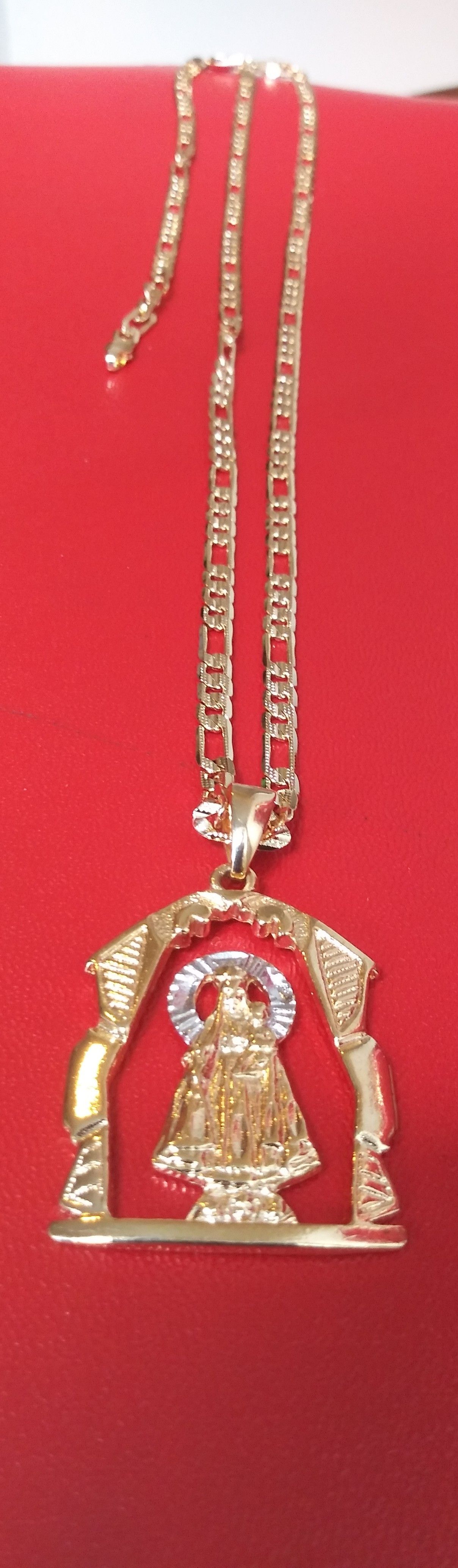 ππ¨I deliverπI Ship...πππ14k Gold filled π¦ Necklace charm and braceletπππππ
