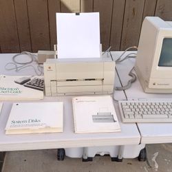 Apple Macintosh Classic II M4150