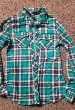 Flannel shirt size Medium