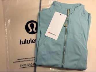 New Lululemon Define Jacket